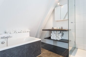 poort beach boutique apartments