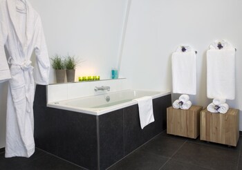 poort beach boutique apartments