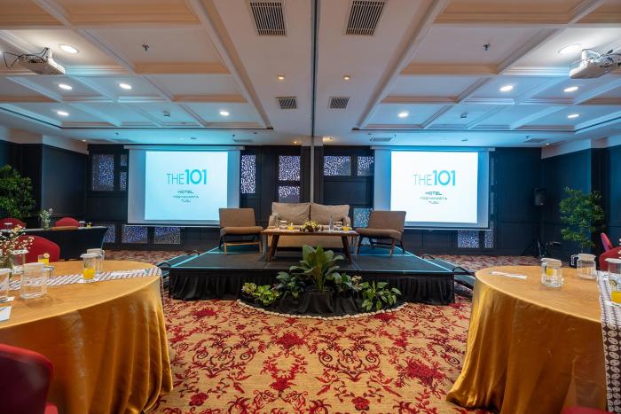 the 1o1 yogyakarta tugu