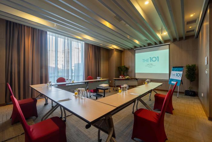 the 1o1 yogyakarta tugu