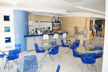 Hotel The Queen,Camigliano>>Arzano,4 star
