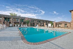 Super 8 By Wyndham Universal City,Universal City>>San Antonio,2 star