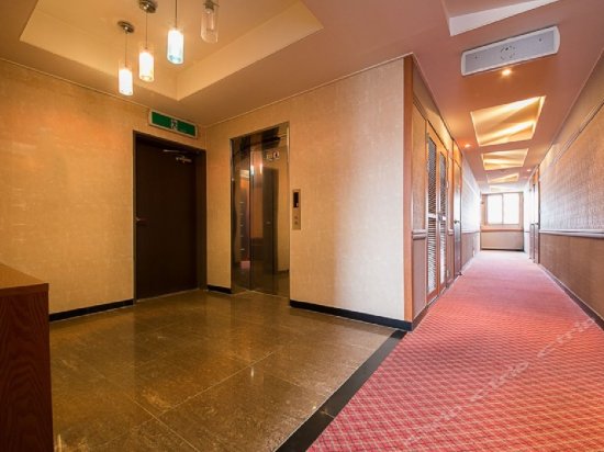 monaco hotel