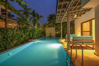 villa ayana 5bhk with pool and near the beach