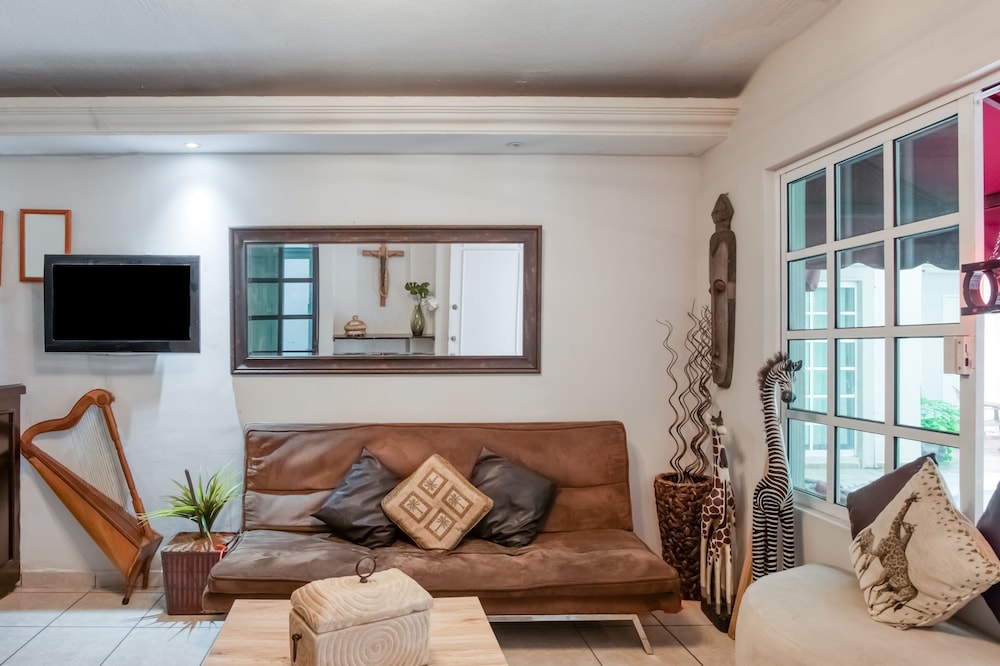 boca inn hotel and suites