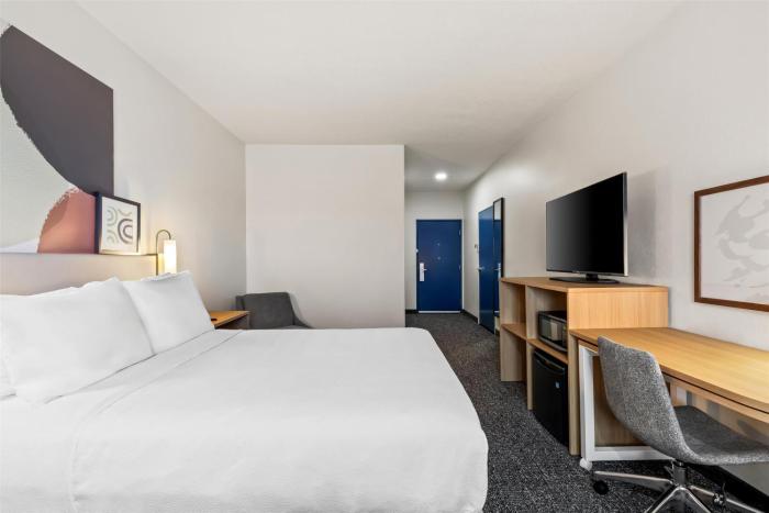 spark by hilton wilkes barre