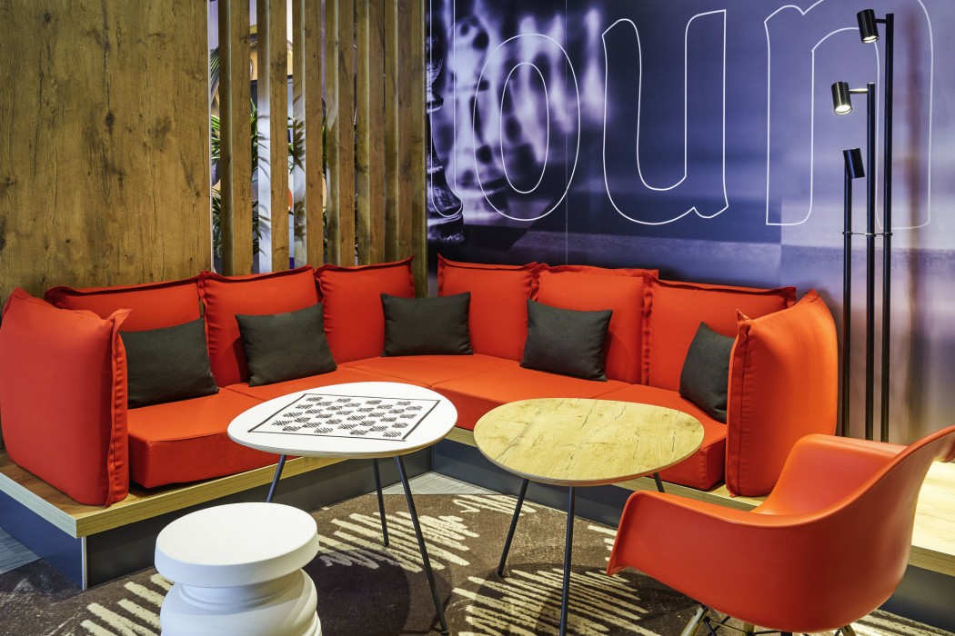 ibis paris canal saint martin