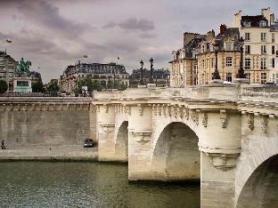 ibis paris canal saint martin