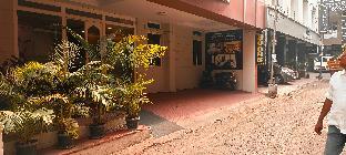 Hotel Central Gate ,Chennai Central Railway Station,3 star