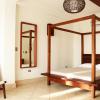 hotel alcazar