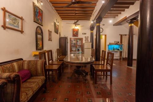 hotel coramandal heritage