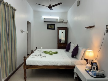 hotel coramandal heritage