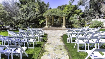the pierpont inn