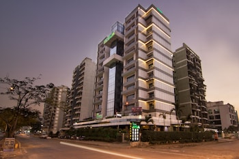 pallavi avida hotel