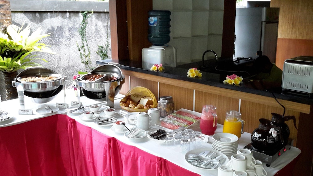 the astari villa and residence