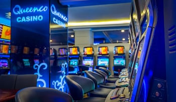 queenco hotel and casino