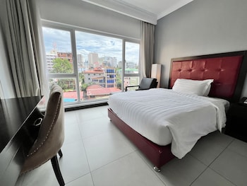 queenco hotel and casino