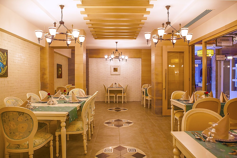 diamond beach hotel and spa