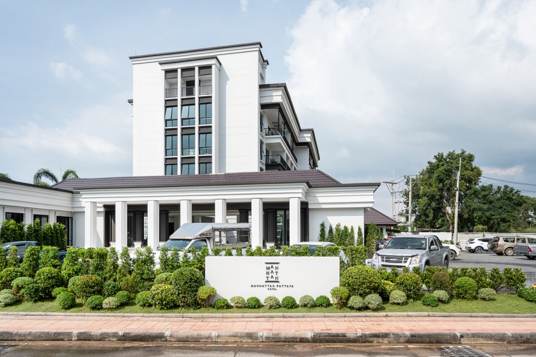 manhattan pattaya hotel