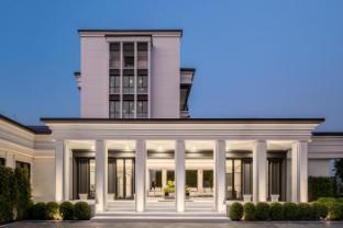 manhattan pattaya hotel