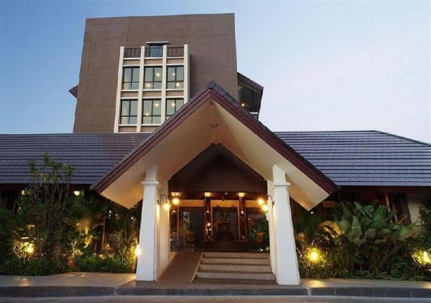 manhattan pattaya hotel