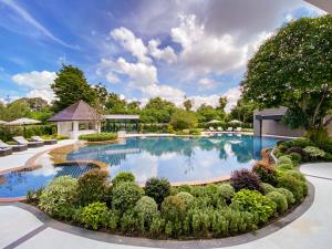 manhattan pattaya hotel