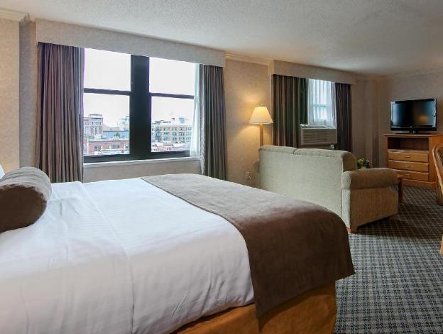 best western plus carlton plaza hotel