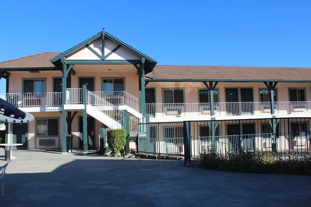 best whittier inn