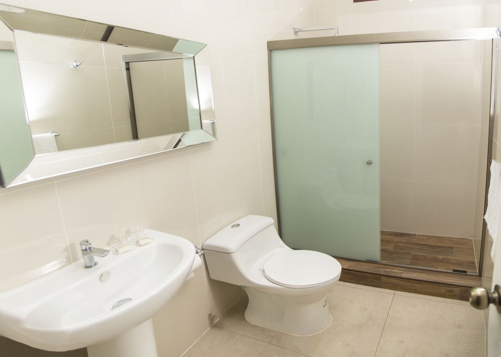 hotel los farallones