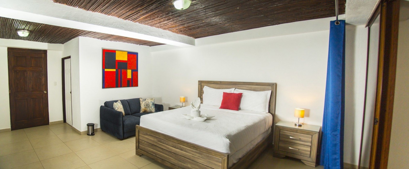 hotel los farallones