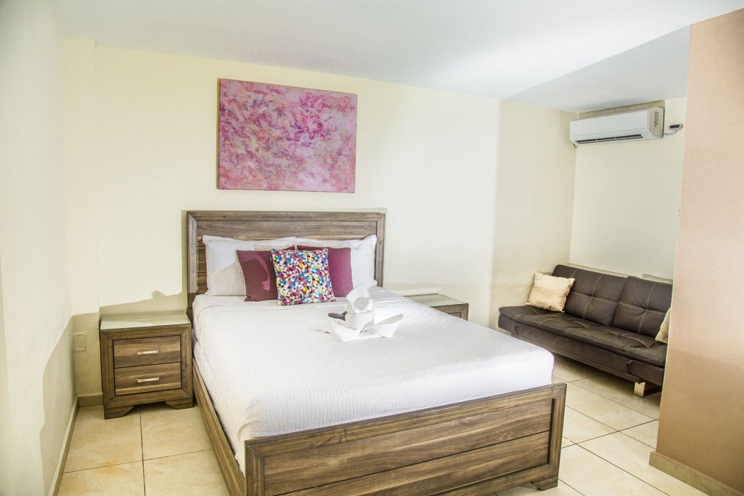 hotel los farallones