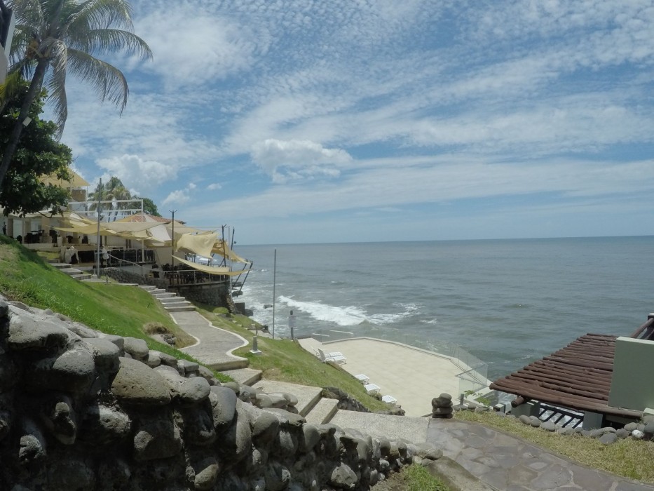 hotel los farallones