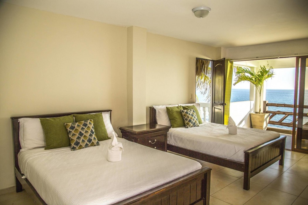 hotel los farallones