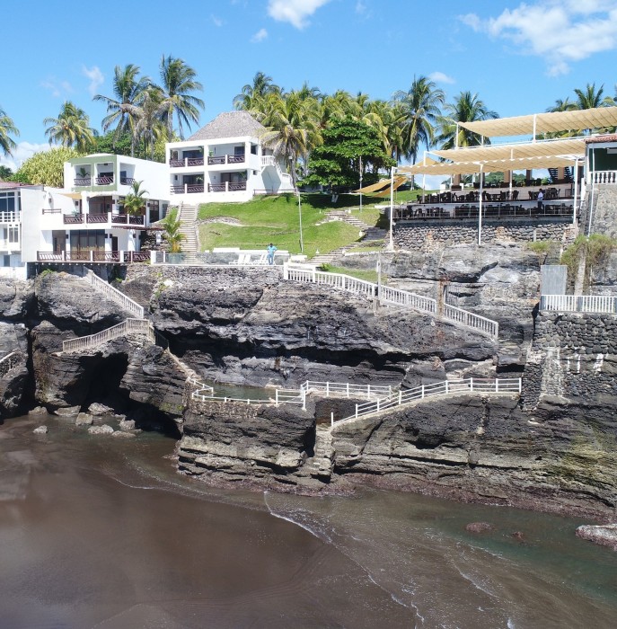 hotel los farallones