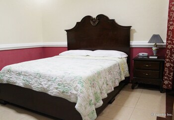 kokomos suites hotel