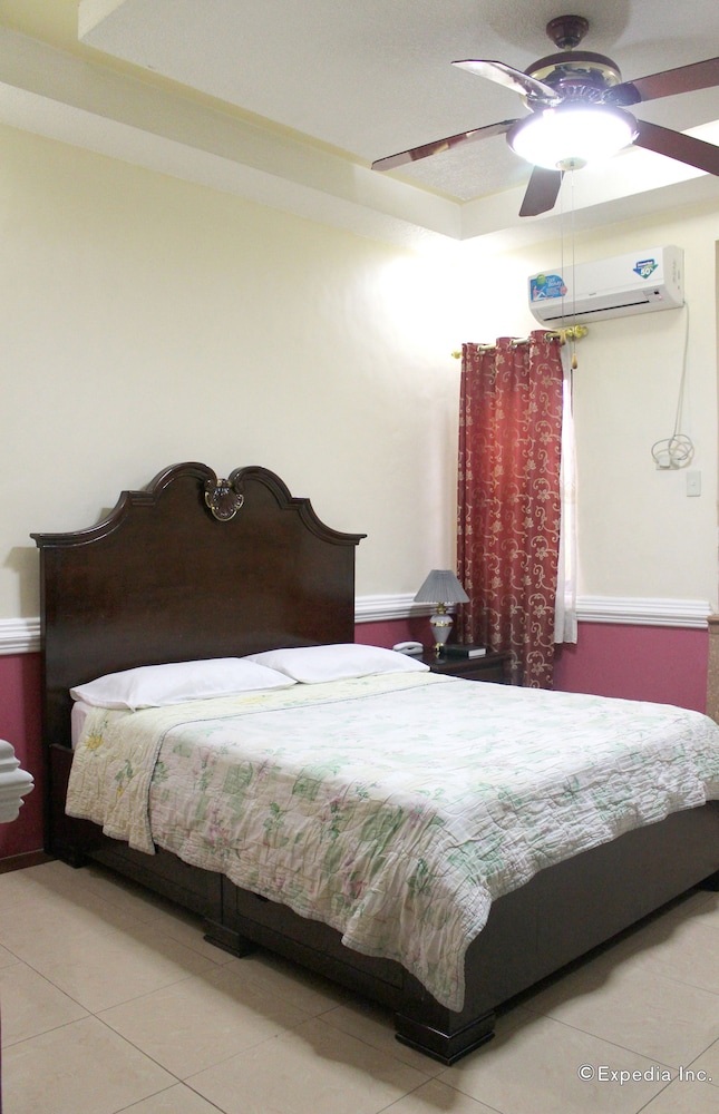 kokomos suites hotel