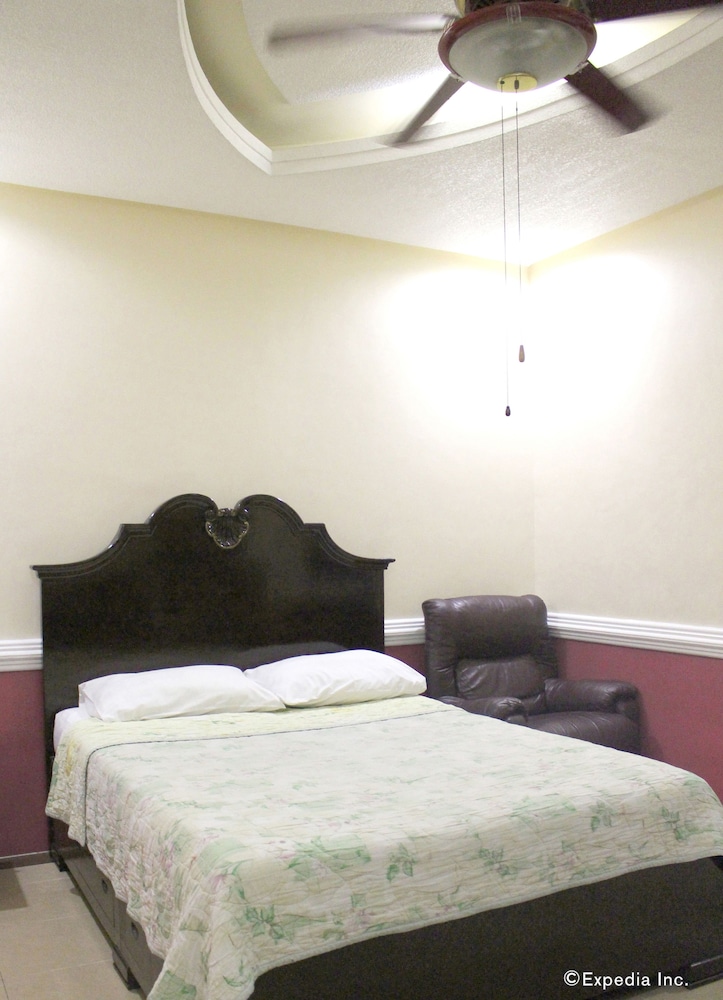 kokomos suites hotel