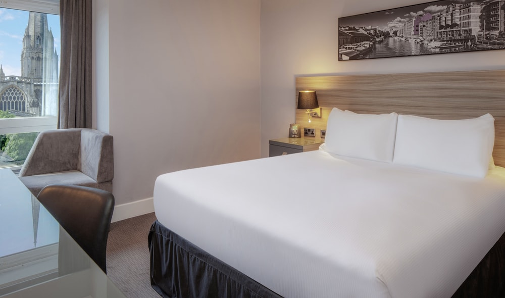 doubletree by hilton bristol