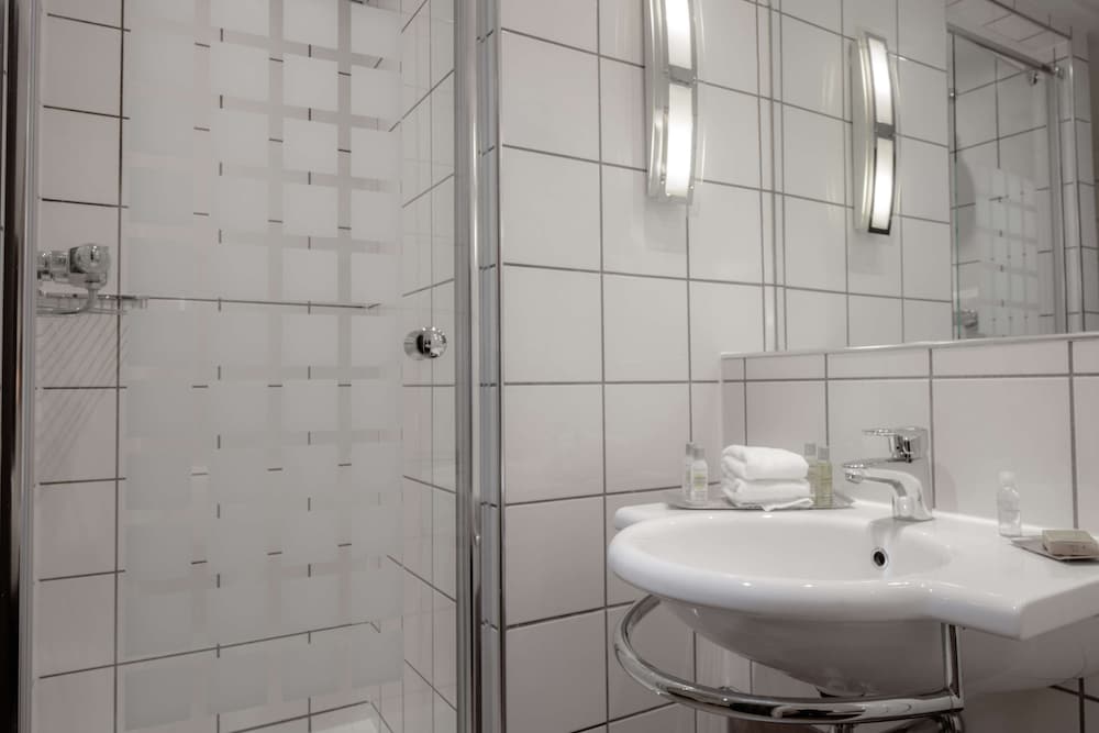doubletree by hilton bristol