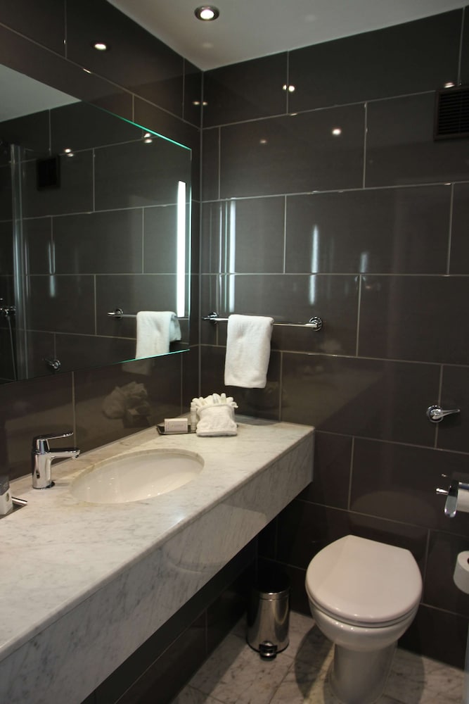doubletree by hilton bristol