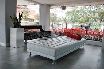 Hotel-Img