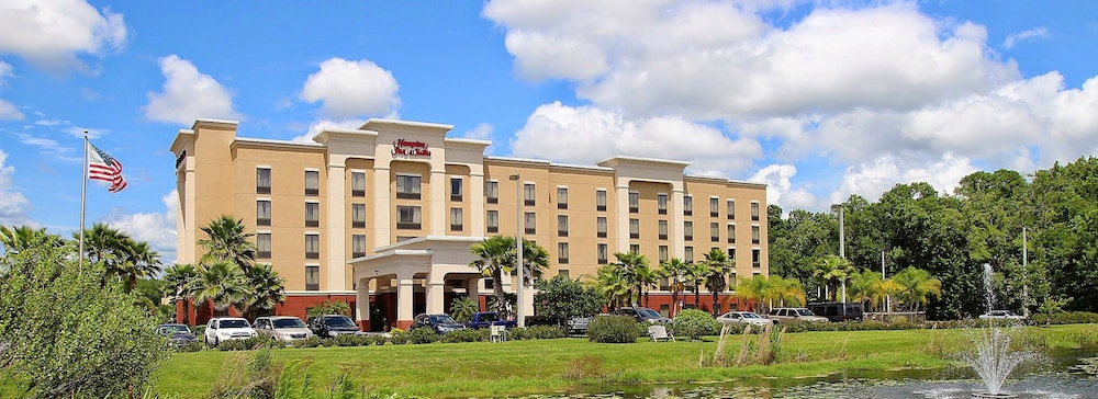 hampton inn and suites tampa wesley chapel