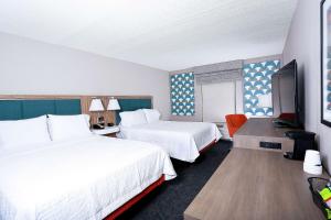 hampton inn and suites tampa wesley chapel