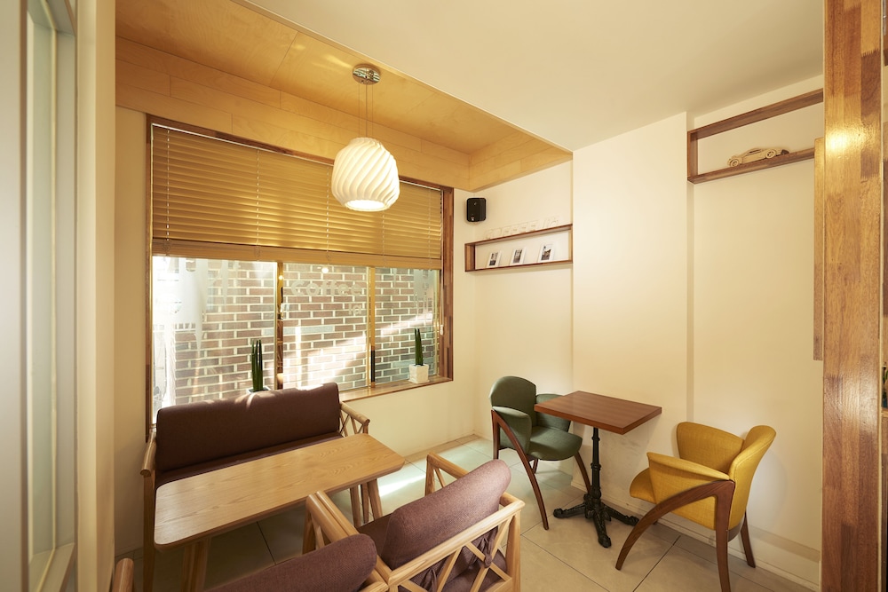 noble tourist hotel insadong