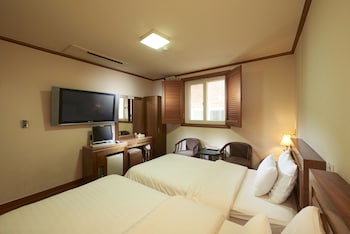 noble tourist hotel insadong