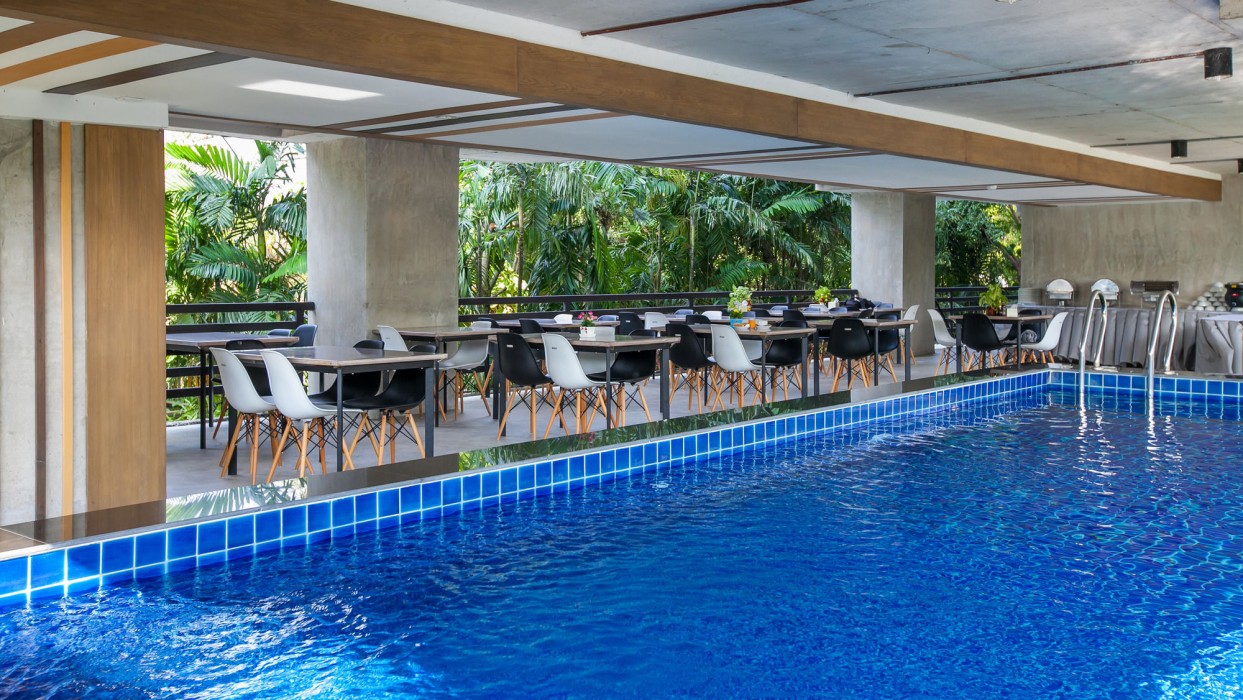b2 sea view pattaya boutique and budget hotel