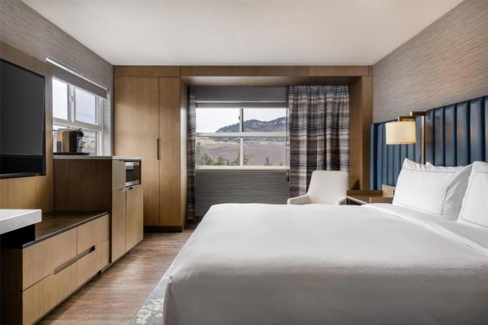doubletree by hilton west kelowna