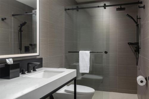 doubletree by hilton west kelowna