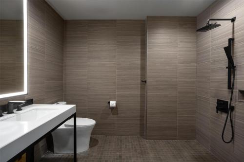 doubletree by hilton west kelowna