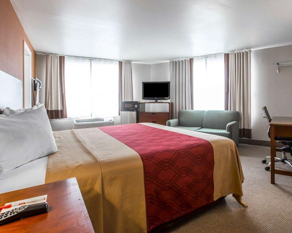 econo lodge lake region